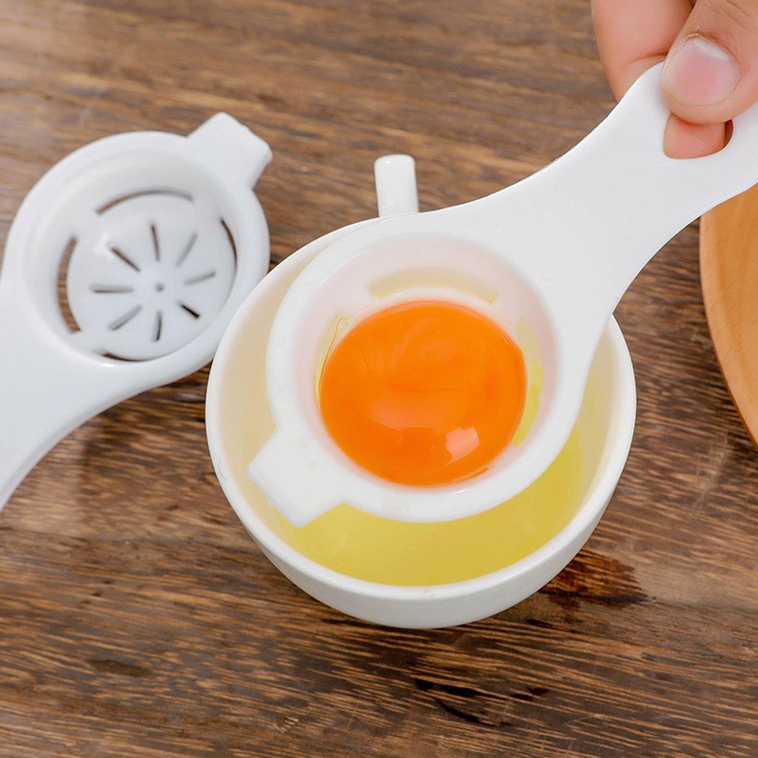 Plastic Egg Yolk Separator, Egg White Yolk Filter Separator (1 Pc) Plastic Egg Yolk Separator, Egg White Yolk Filter Separator (1 Pc)